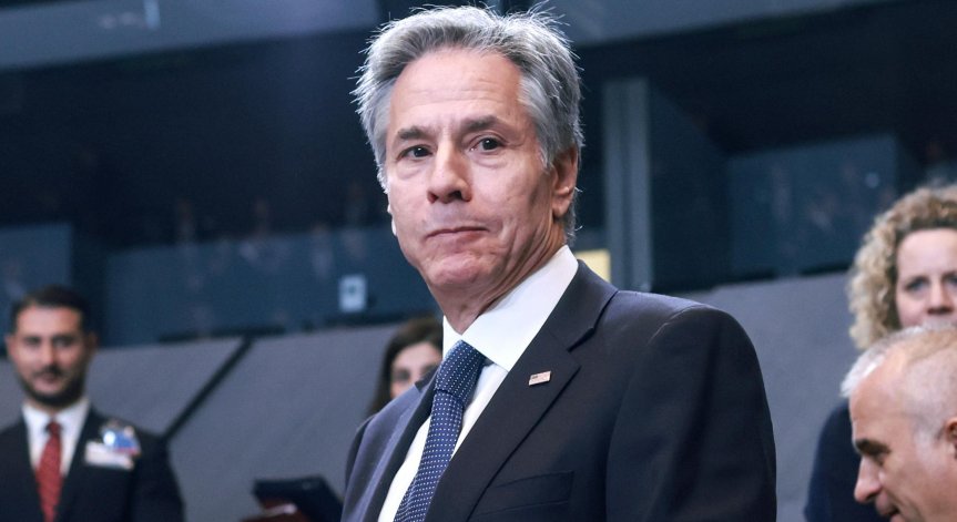  Блинкен трябва да се срещне с представители на организации на гражданското общество от Русия, Украйна и Беларус.