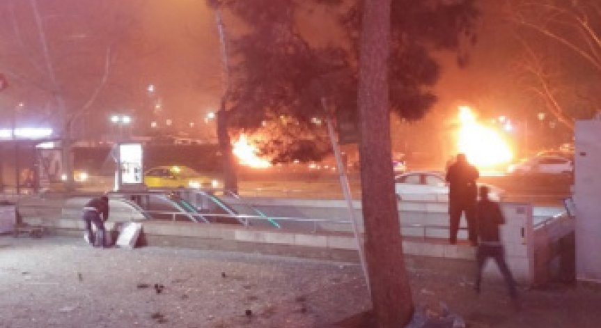 Нов взрив окървави Анкара, поне 28 са жертвите