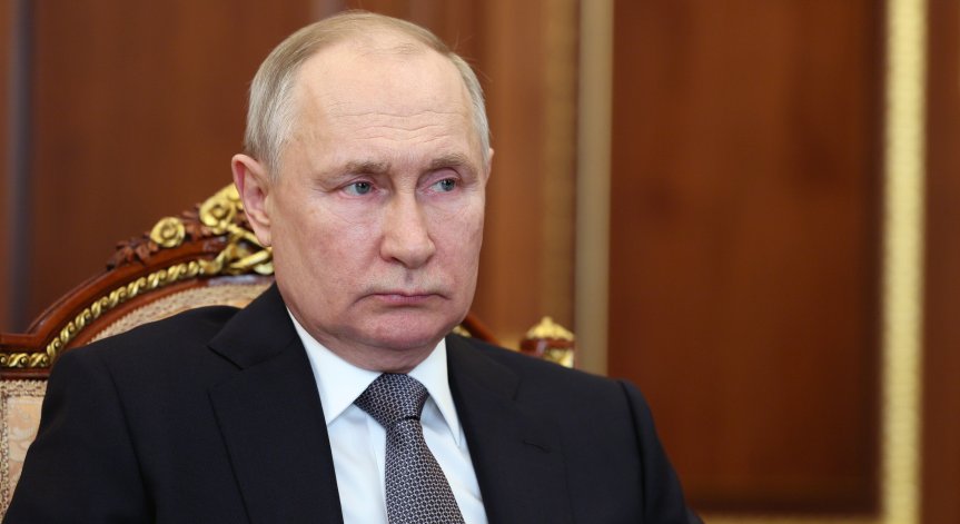 Путин изненадващо посети териториите в Херсонска и Луганска област