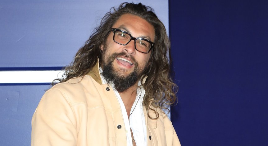 Без дом и сам, но не му пречи: Джейсън Момоа разкри как живее