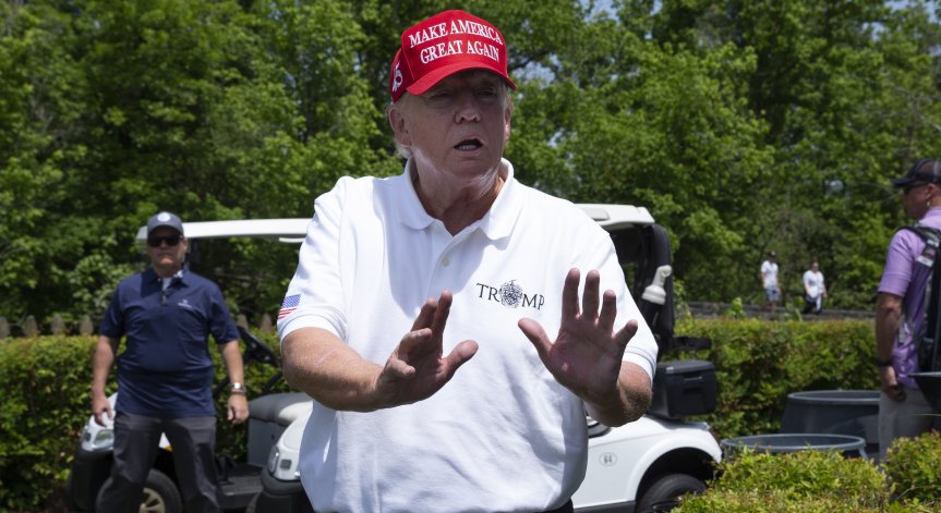 Тръмп разполага със секретен документ на Пентагона