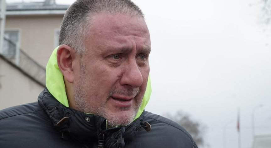 Прокуратурата твърди: Д-р Димитров наблюдавал Плъха, преди да го убие