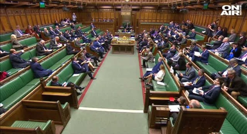 Трима депутати напуснаха Консервативната партия на Тереза Мей