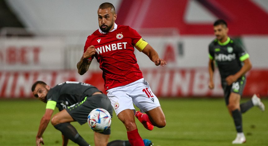 Нов проблем пред ЦСКА, цената на Йомов продължава да пада