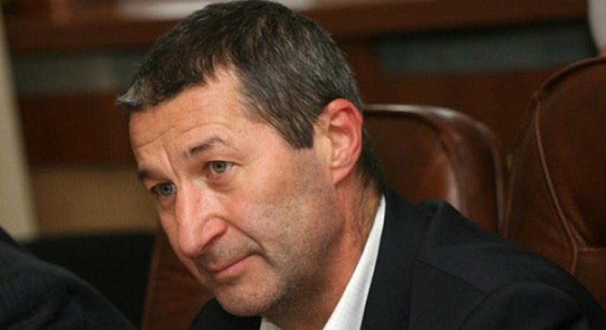 Владимир Каролев
