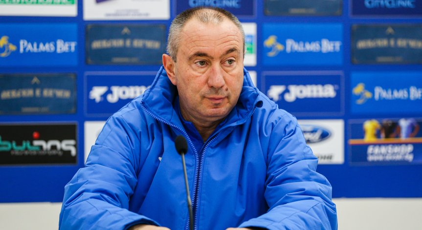 Станимир Стоилов иска да запази гръбнака на 