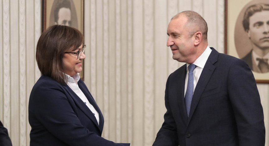 Нинова: Радев с право критикува ПП-ДБ, но удобно пропуска частта, която го касае пряко