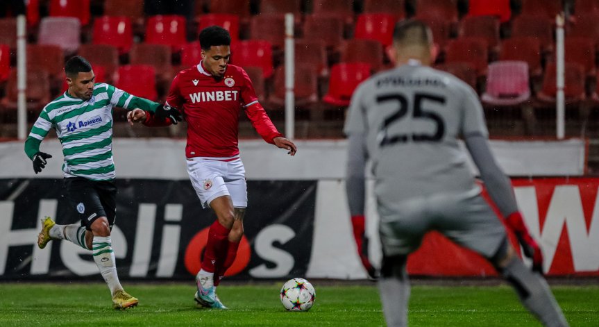 Тежка контузия вади ас на ЦСКА от терените до края на годината