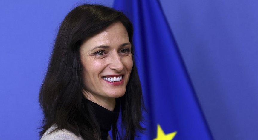 Официално: Мария Габриел е кандидатът на ГЕРБ-СДС за премиер