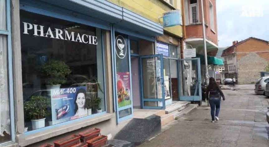 Тревожна статистика: Денонощните аптеки в България са само 32