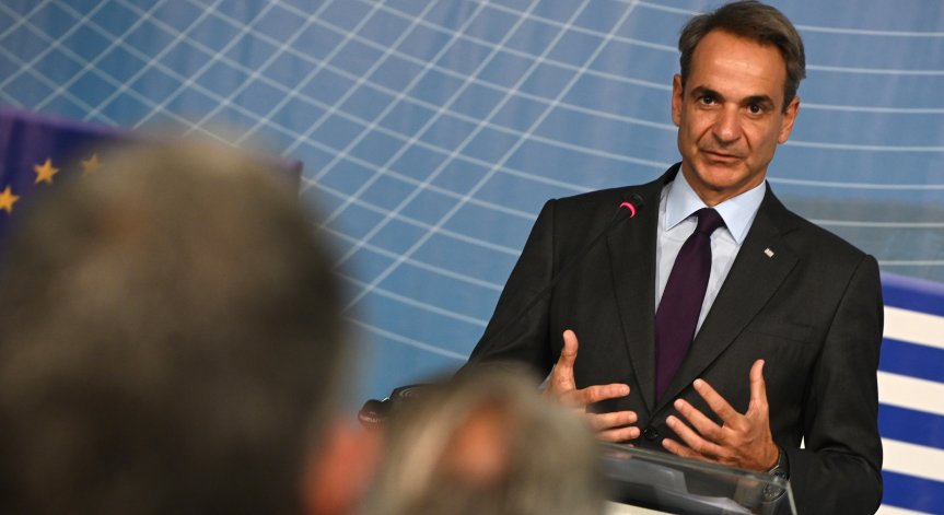 Мицотакис започва борба срещу компаниите, които продават храни на по-високи цени