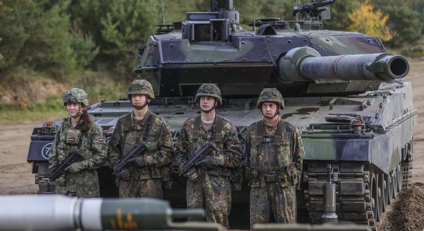 Украйна отчаяно иска танкове 