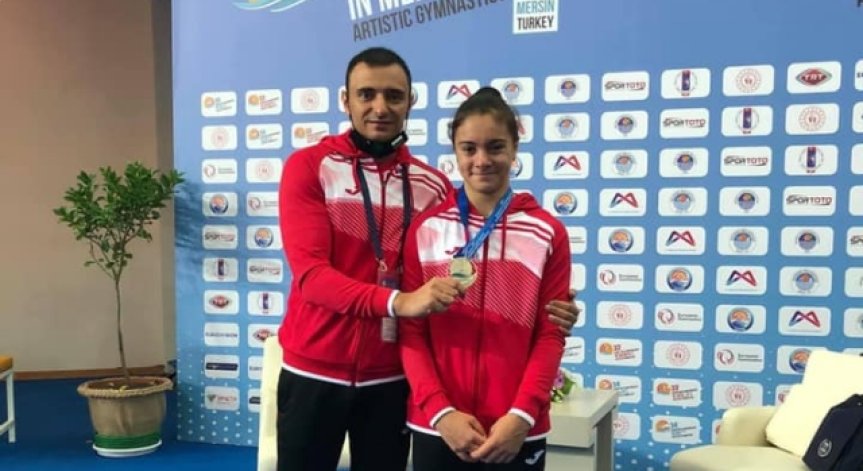 Валентина Георгиева със сребро от Европейското по спортна гимнастика