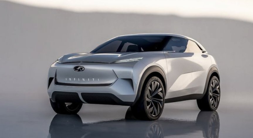 Новият кросоувър на Infiniti се счупи на премиерата си