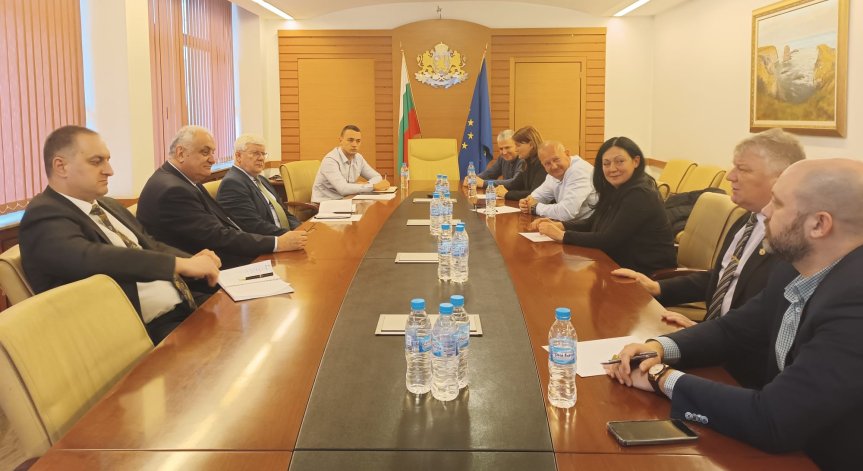 Кирил Вътев: МЗХ поддържа постоянен диалог с браншовите организации от сектора