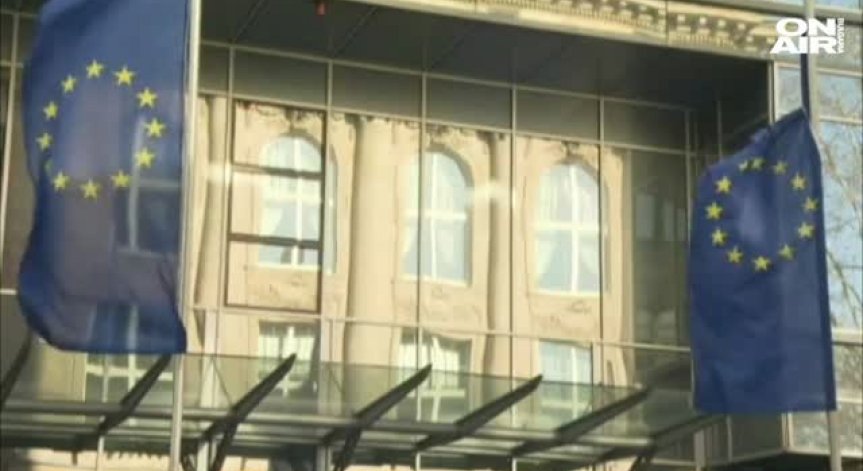 Преди да влезем в еврозоната трябва да уточним курса евро-лев