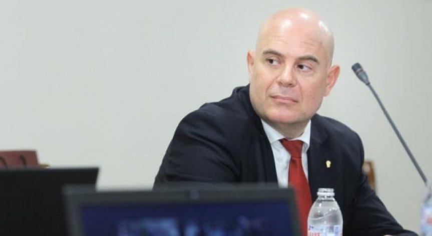 Депутатите изслушват Гешев за работата на Бюрото за защита на свидетели
