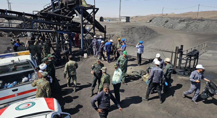 Взривът е бил предшестван от внезапно изтичане на газ. 