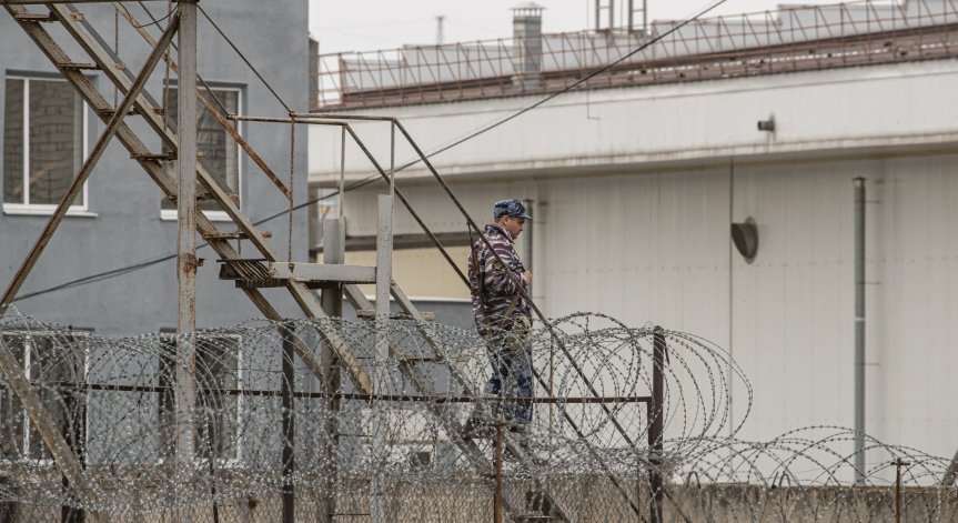 Руснак получи над 12 години затвор за прехвърляне на военно оборудване на САЩ