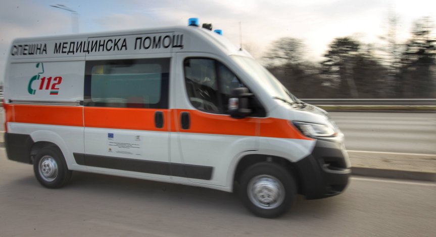 Тежка катастрофа с ТИР блокира движението по АМ 
