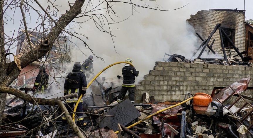 Вълна от руски ракети удари Украйна през нощта