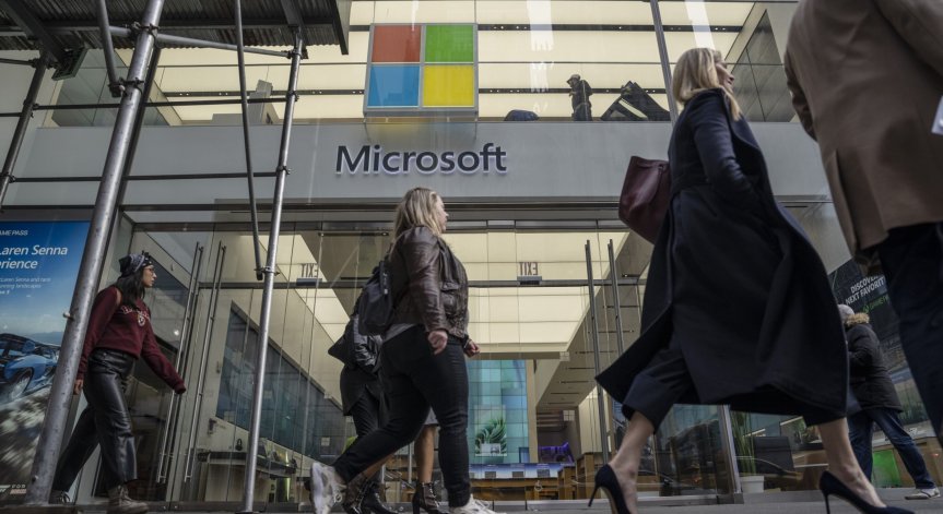 Много лоша новина за корпоративни клиенти на Microsoft