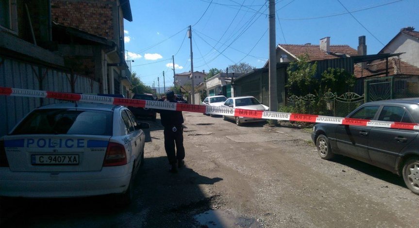 Таксиджията, който уби жена си, мъртъв