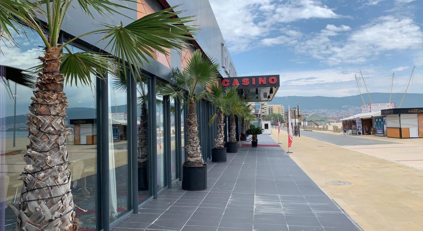 Туроператор: Хотелите са привидно пълни, но туристическият сезон е слаб