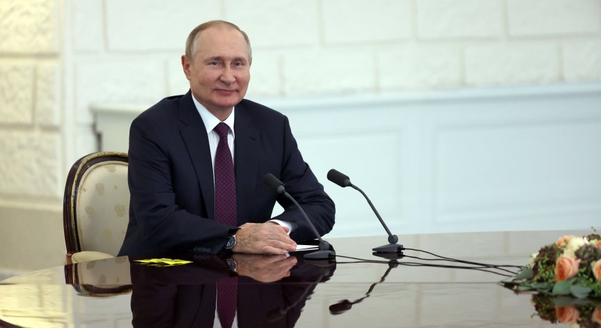 Русия се връща към зърнената сделка, Турция и ООН посредничиха