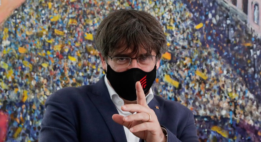 Арестуваха в Сардиния бившия каталунски премиер Карлес Пучдемон