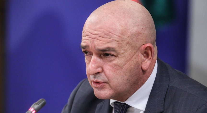 Ген. Мутафчийски: Ваксините идват към България, трябва да сме по-мотивирани!