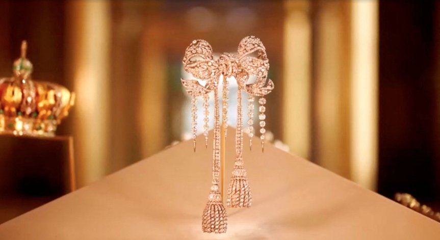 88 млн. евро е стойността на откраднатите бижута от Лувъра