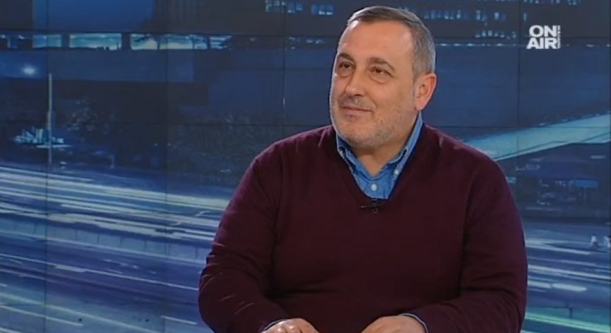 Здравеопазването ни е болно, но Кирил Ананиев можел и да го излекува