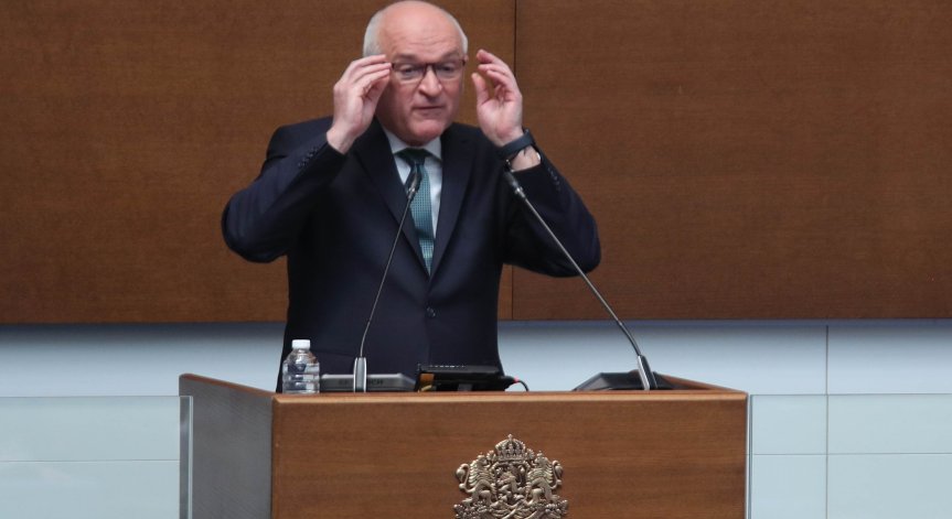 Служебният кабинет назначава нови областни управители