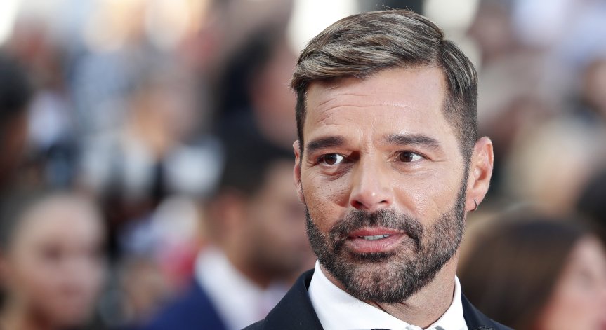 Обвиниха Рики Мартин в кръвосмешение, грози го затвор до 50 години