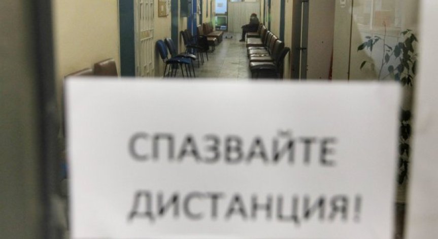 От сряда спират плановия прием и операции в София