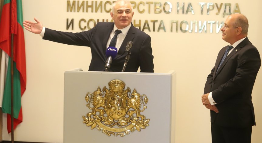 Гьоков от БСП и Лазар Лазаров се скараха за минималната работна заплата