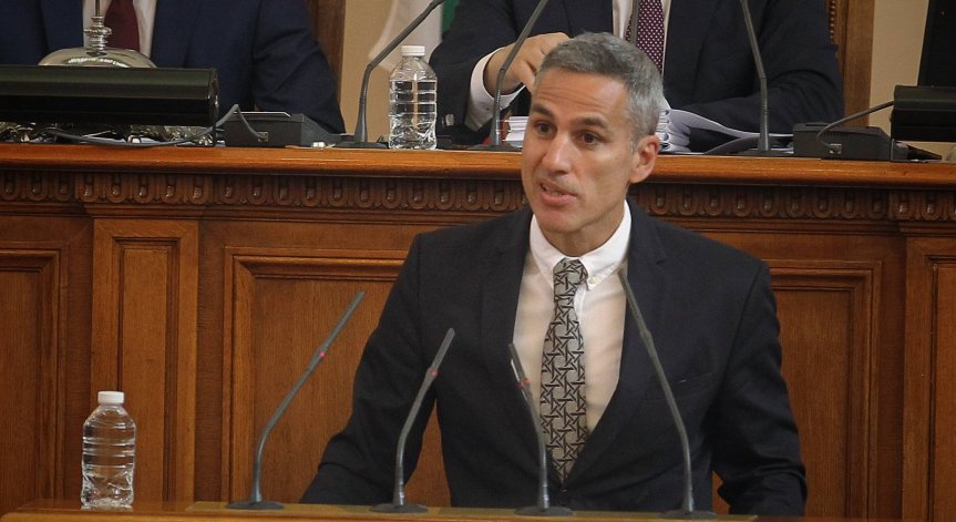 Гюров: Мафията си поиска държавата, задкулисието влиза в нова коалиция