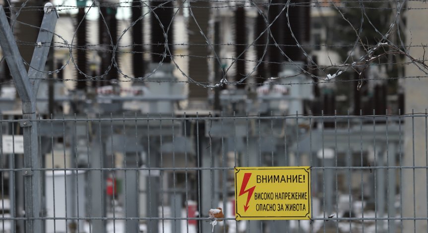 Производителите на елекроенергия с таван на приходите, част от средствата отиват за компенсации