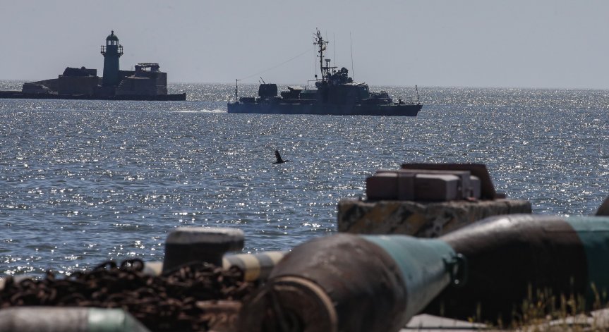 Отложиха отплаването на турски кораб от Мариупол, 
