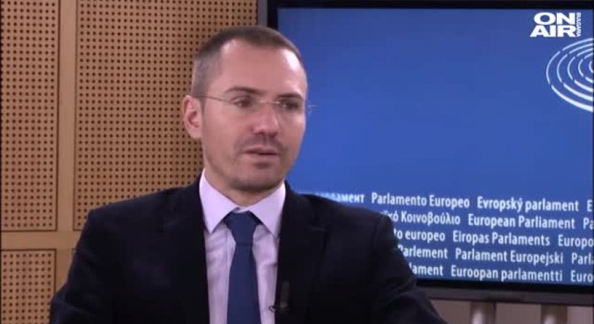 Джамбазки се закани с вето за приемането на Сърбия в ЕС