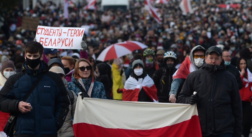 Задържаха над 200 протестиращи срещу Лукашенко в Беларус
