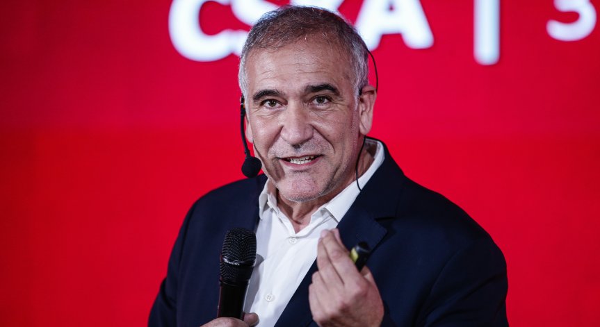 Никой не знае какво точно работи Нога в ЦСКА.