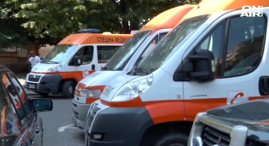 Ужасяващо: Момченце на 2 години почина, оставили го заключено в кола