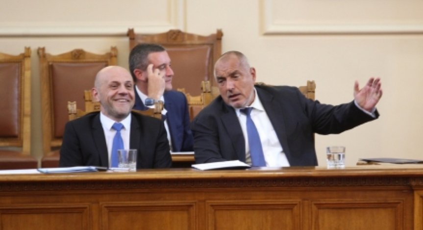 Работна група от парламента ще търси решение за 