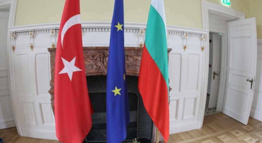 Часове преди срещата ЕС-Ердоган - протести и драконовски мерки за сигурност