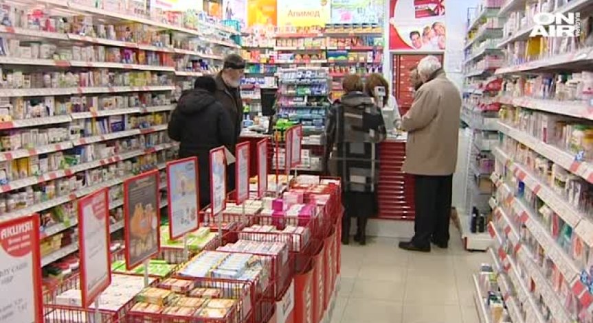 Аптечен туризъм: Проблем с нерегистрираните лекарства у нас