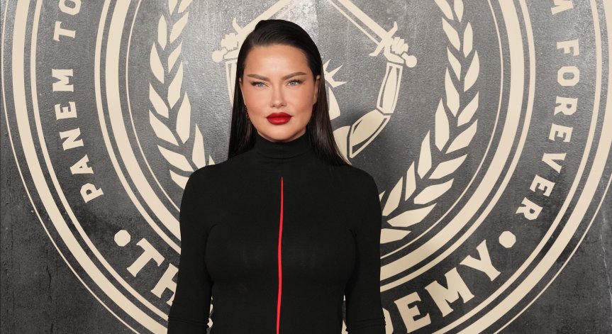 Фенове се шокираха от подутото лице на Адриана Лима, тя даде обяснение