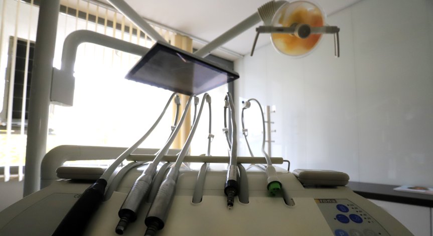 12-годишните у нас - средно с по 3 кариеса