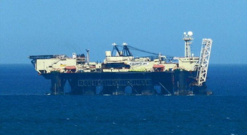 Платформата Castoro Sei напусна Бургаския залив